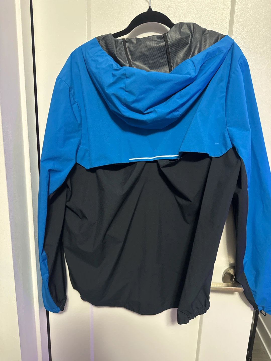 H&M Sport Windbreaker Jacket - photo 2