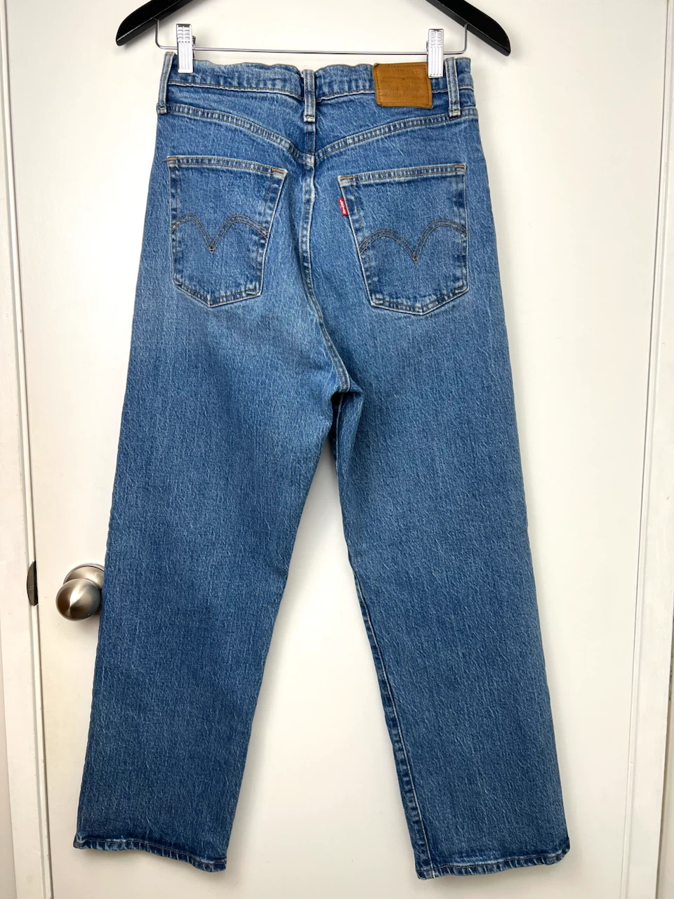 Levi’s Premium Ribcage Straight Leg Women’s Jeans size 30 - photo 4
