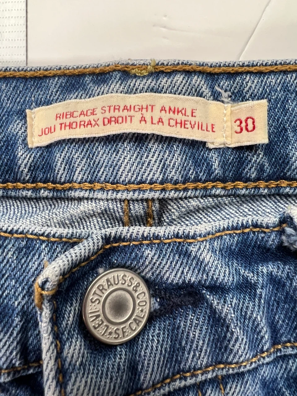 Levi’s Premium Ribcage Straight Leg Women’s Jeans size 30 - photo 5