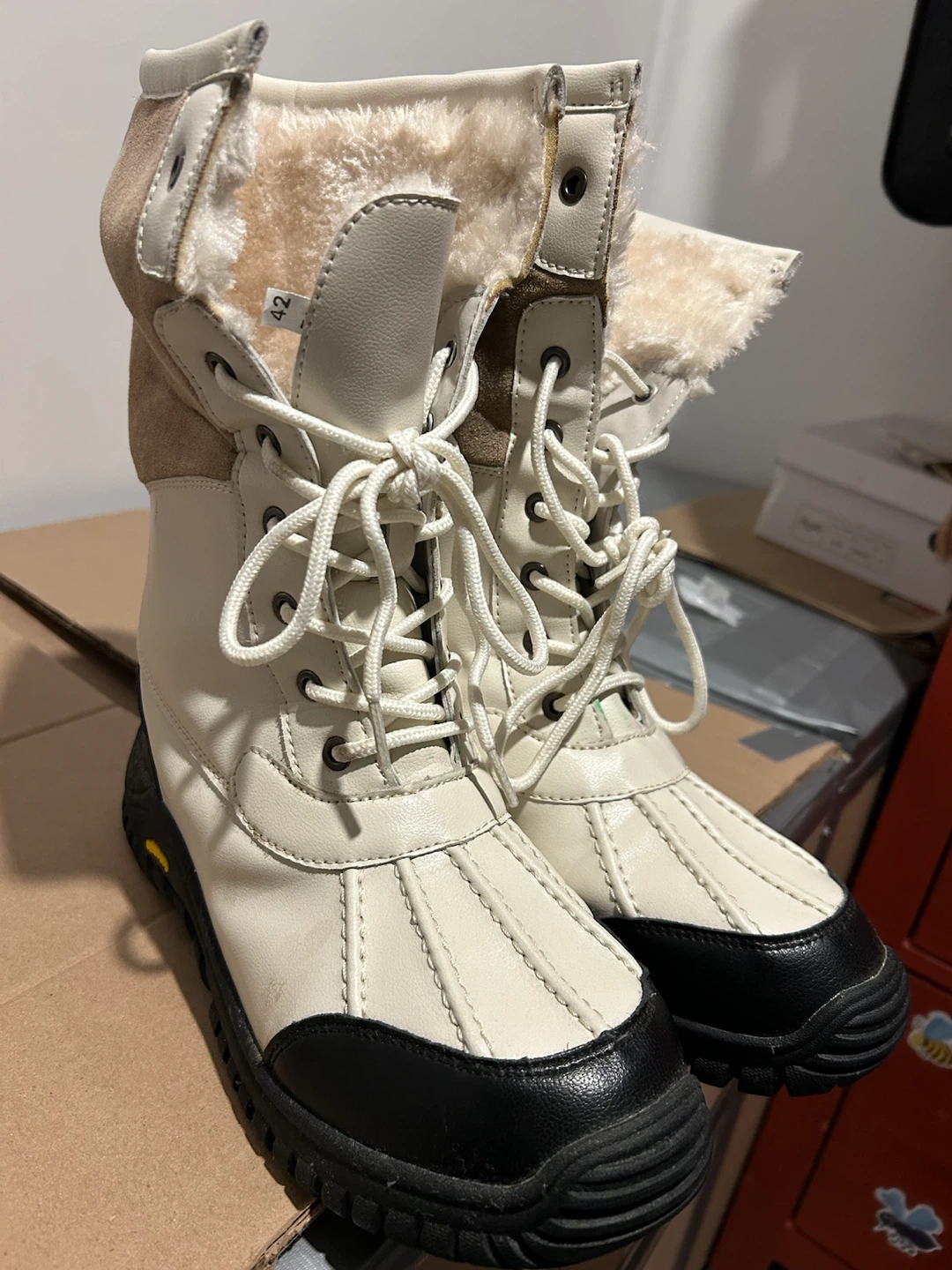 Winter Boots, Off-White, Size 42 - photo 2