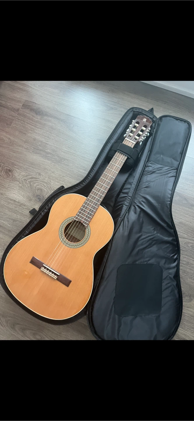 Alhambra 7C Classical Guitar