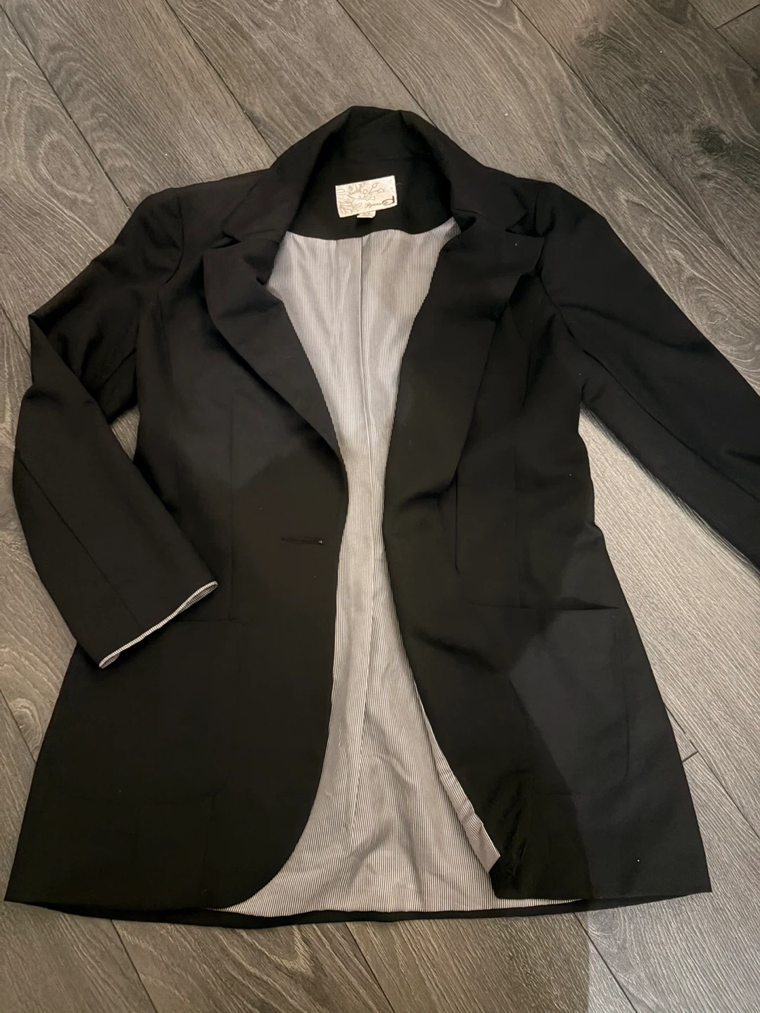 Dynamite Black Blazer