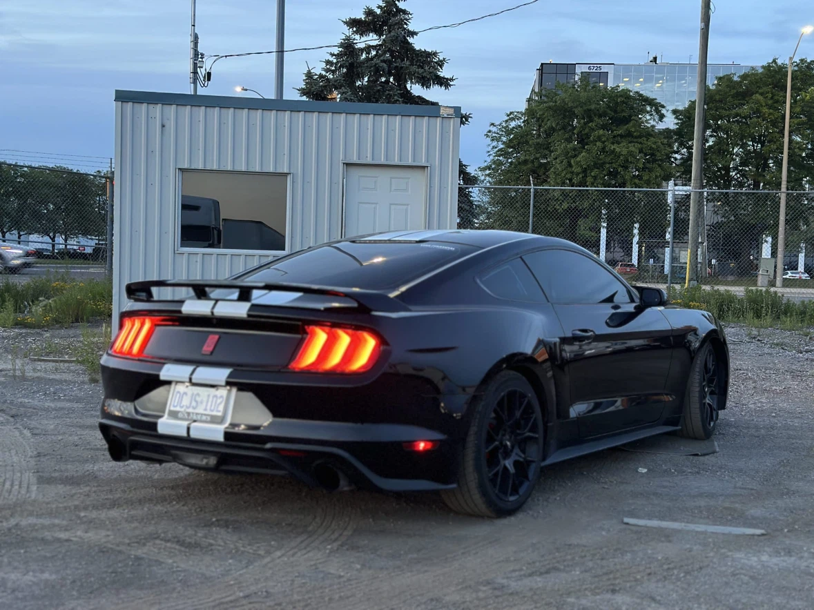 Ford Mustang Coupe Black with White Stripes - photo 2