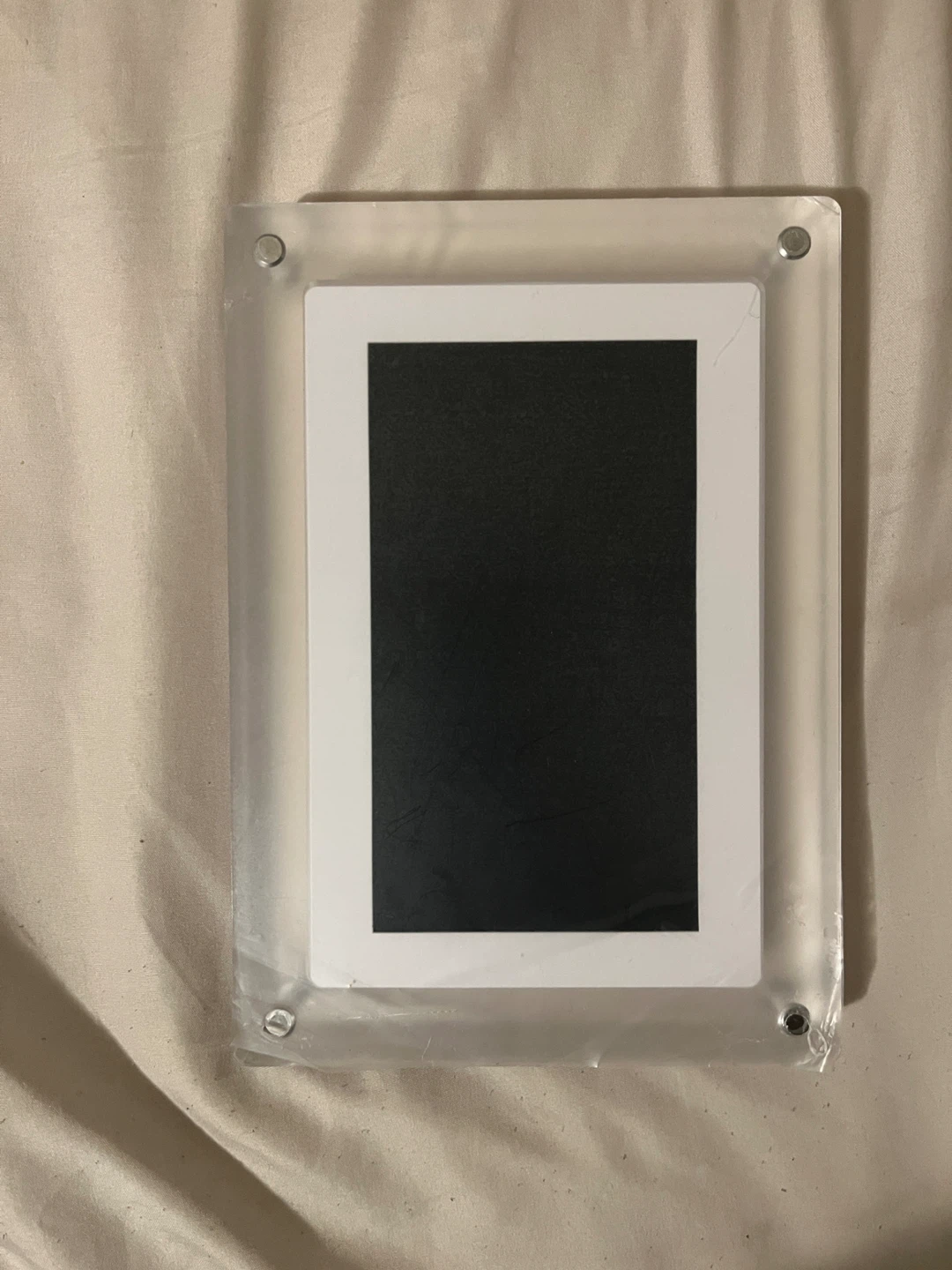 Digital Video Frame with Acrylic Frame - photo 2