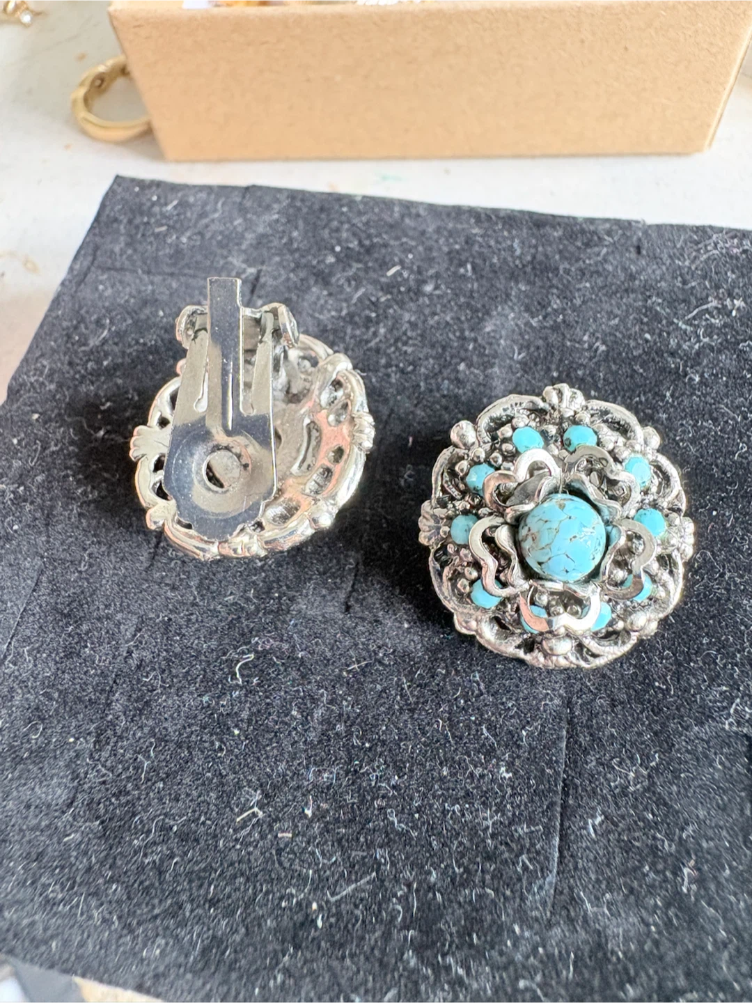 Vintage-style turquoise clip-on earrings - photo 3