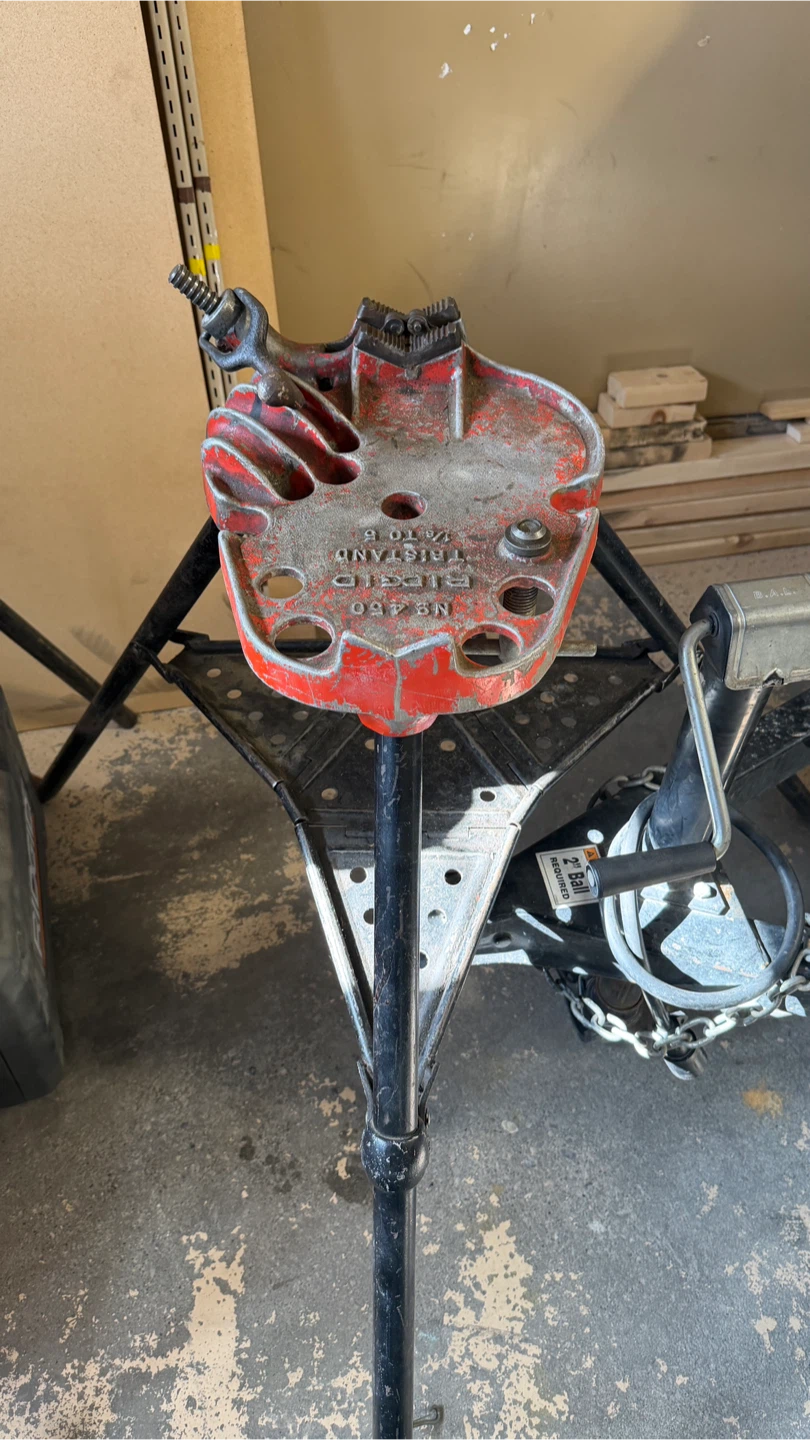 RIDGID No. 450 Tristand Vise