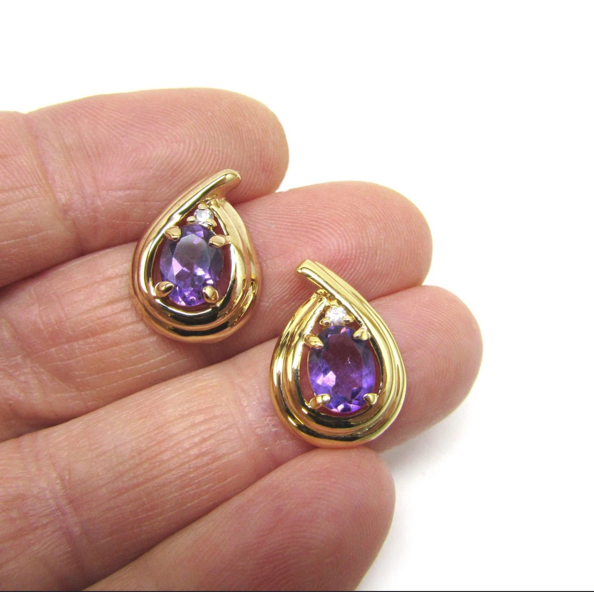 Gold  filled  genuine Amethyst Teardrop Stud Earrings