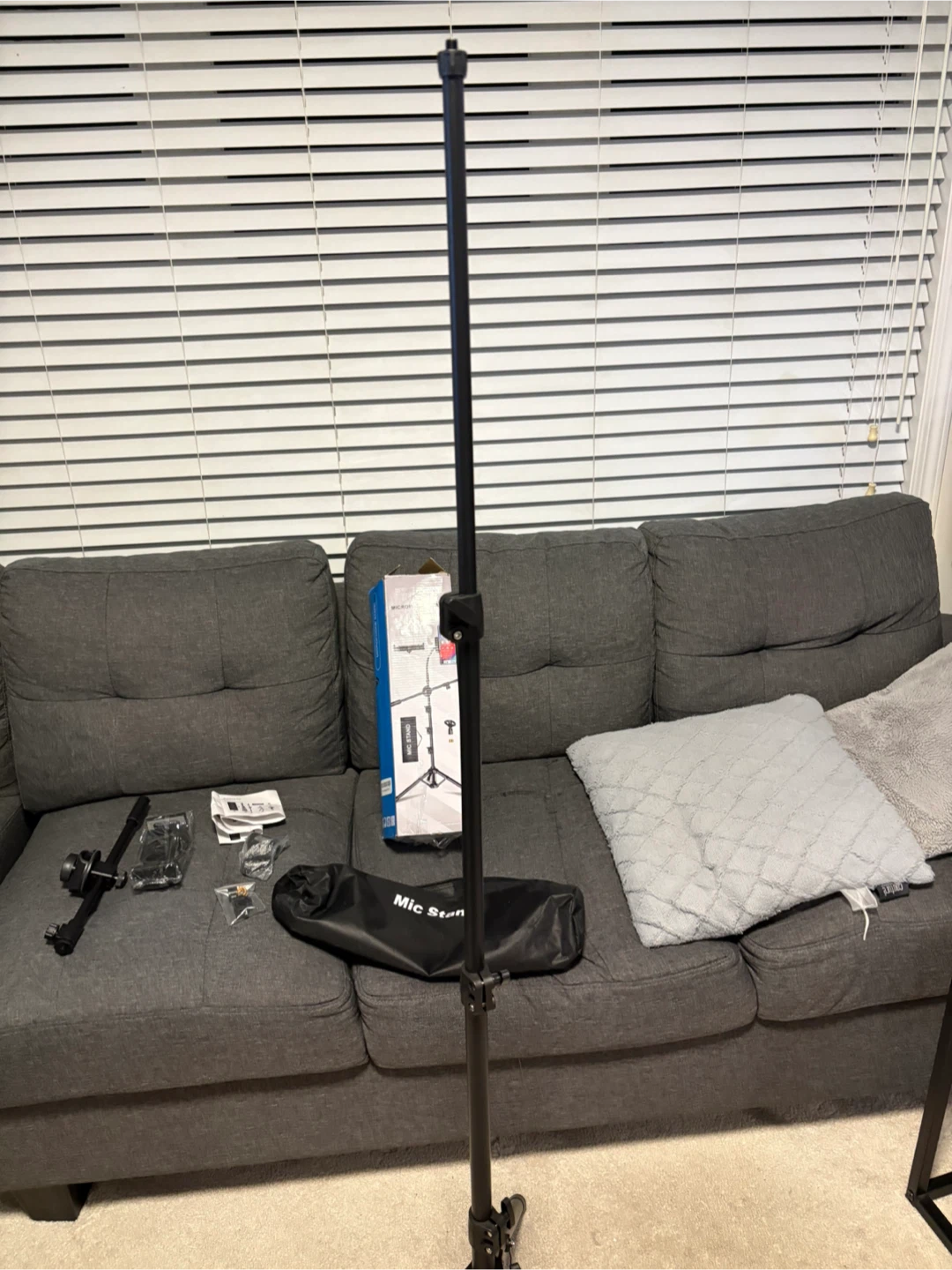New Adjustable Microphone Stand - photo 3