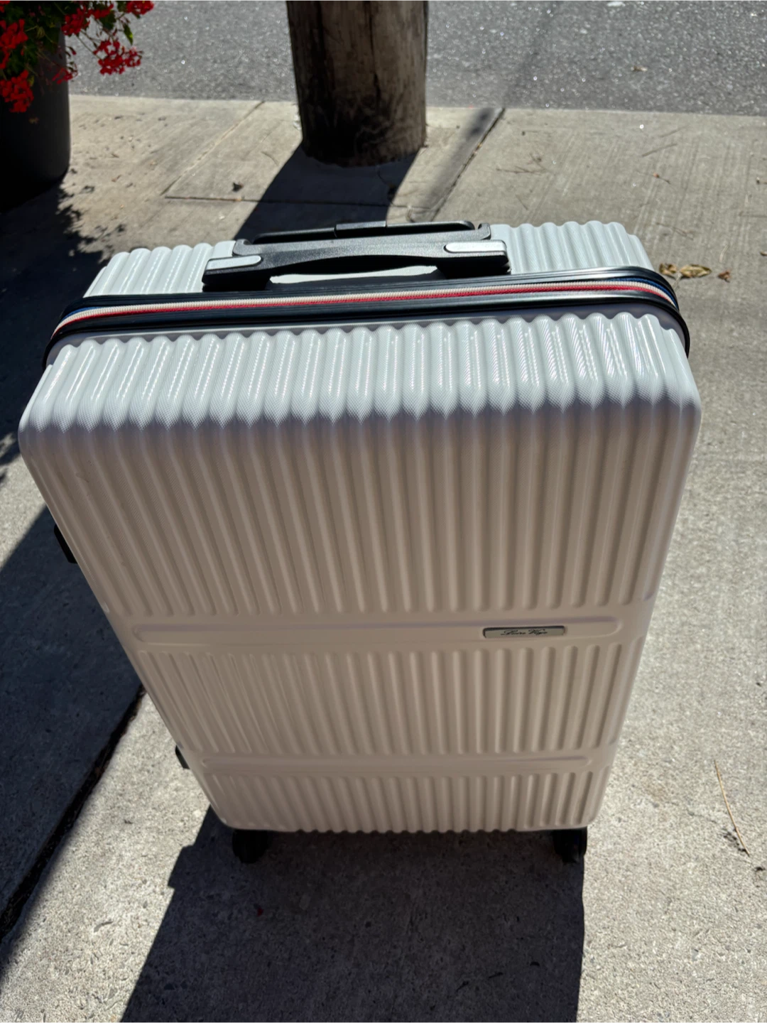 Medium check in Luire Viaje Hard-Shell Suitcase