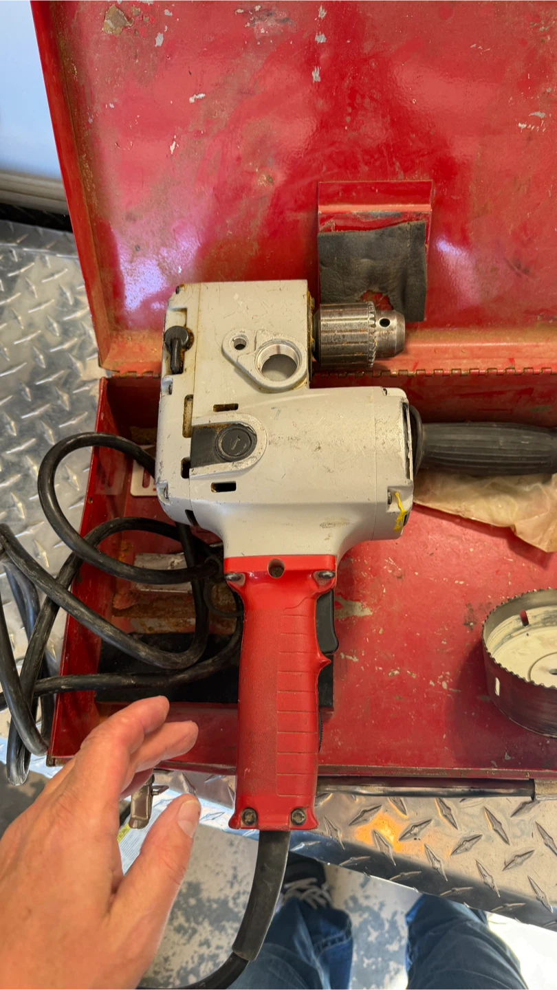 Milwaukee Hole Hawg Heavy Duty Drill - photo 2