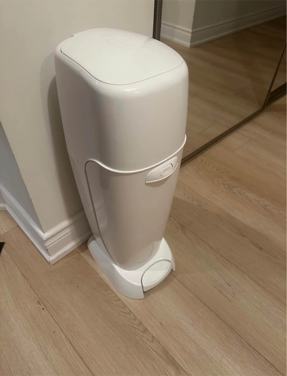 Diaper Genie and 4-Pack Refills