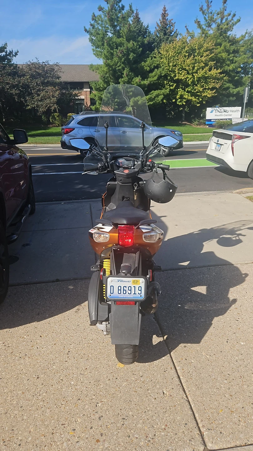 Aprilia SR 50 Scooter - photo 3
