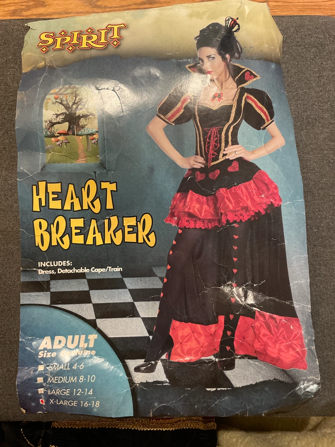 Spirit Halloween Heart Breaker Costume - photo 2