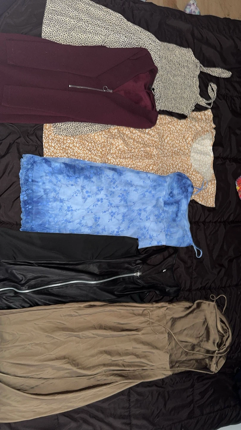 Assorted Women's Clothing Lot - photo 4