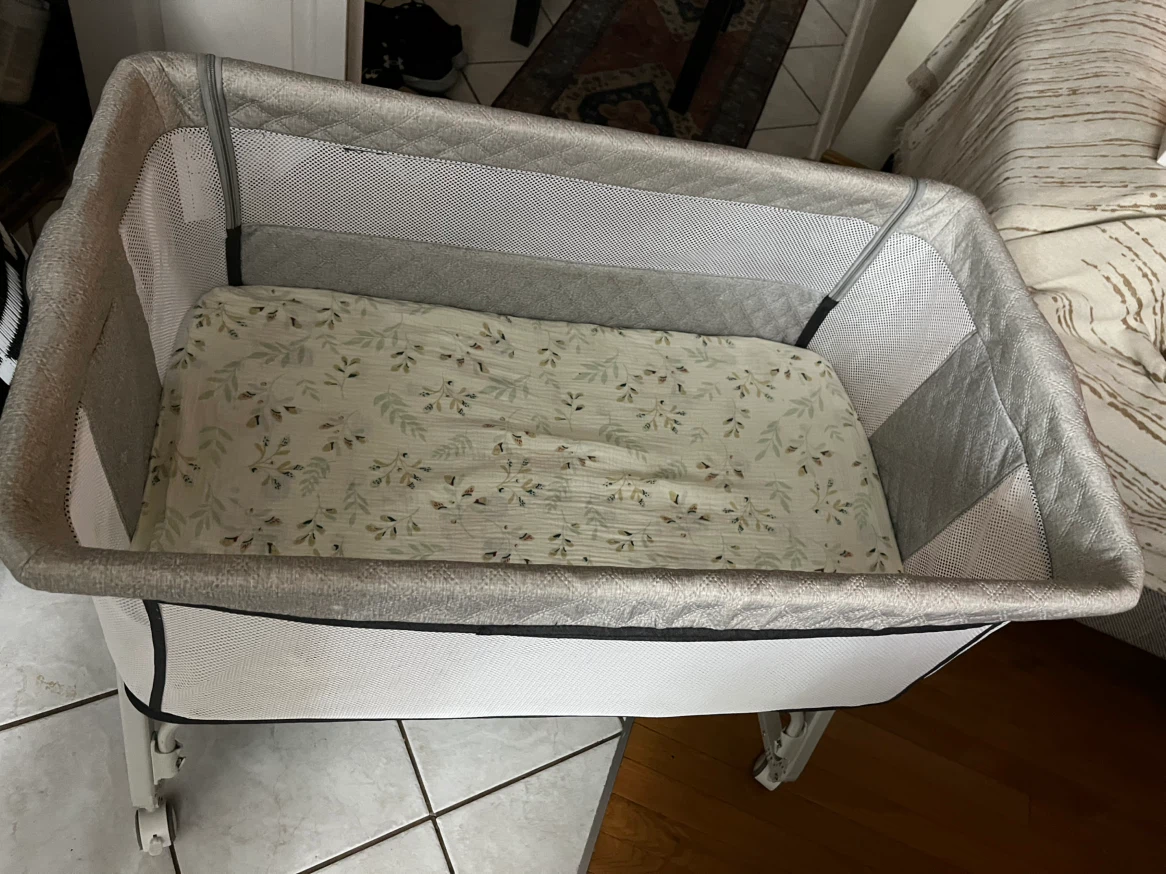 Baby Bassinet with Storage Basket - photo 3