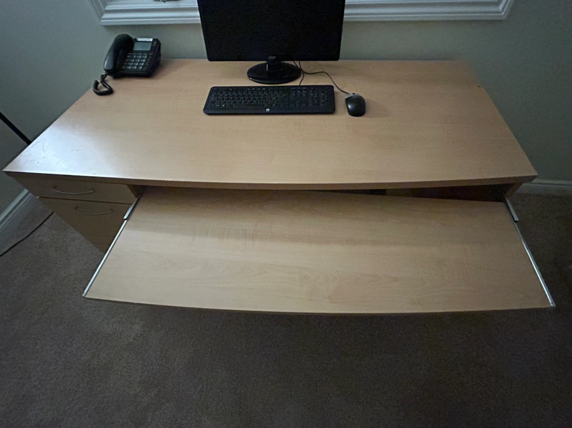 Oversized Executive Desk  $60 - photo 4