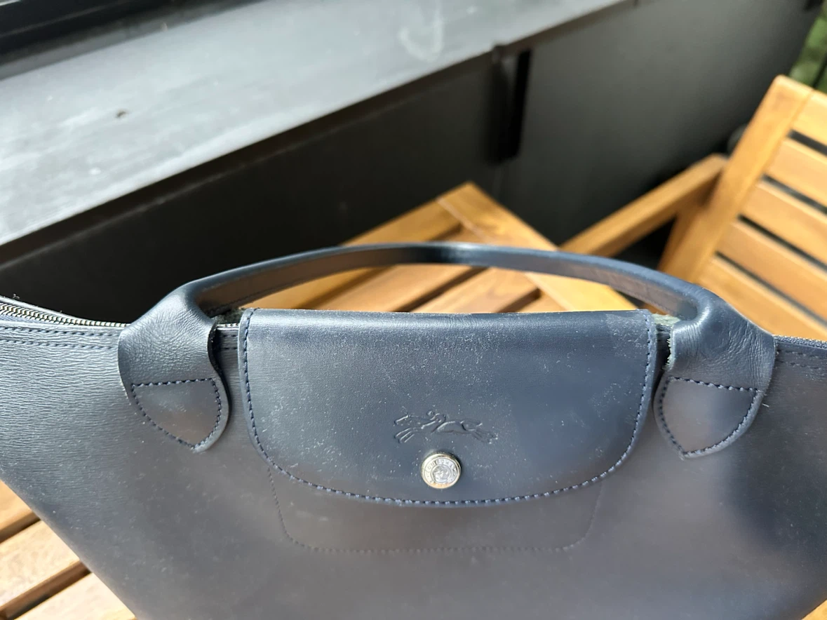 Authentic Longchamp Le Pliage Cuir  – Large (retail $380) - photo 2