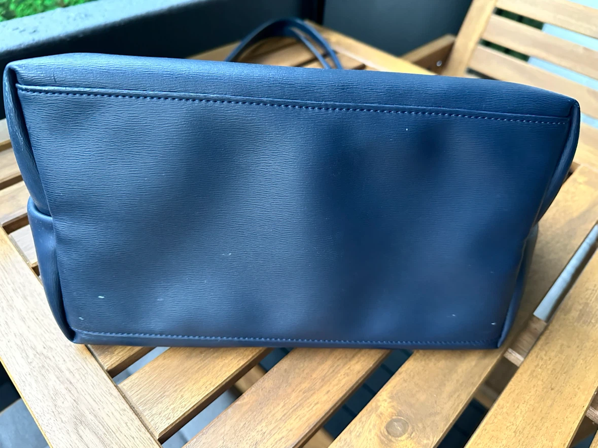 Authentic Longchamp Le Pliage Cuir  – Large (retail $380) - photo 5