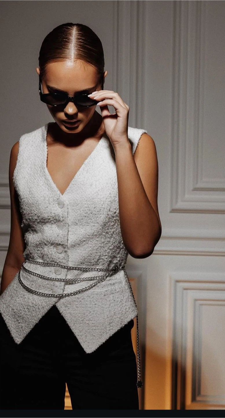 White Tweed Vest + skirt - photo 2