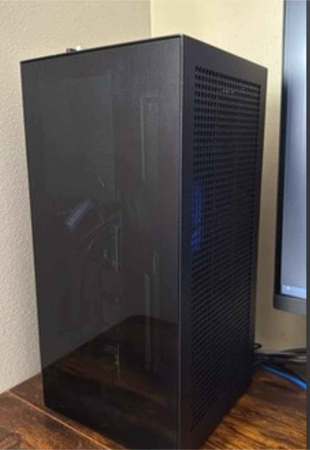 NZXT H1 Mini-ITX gaming pc