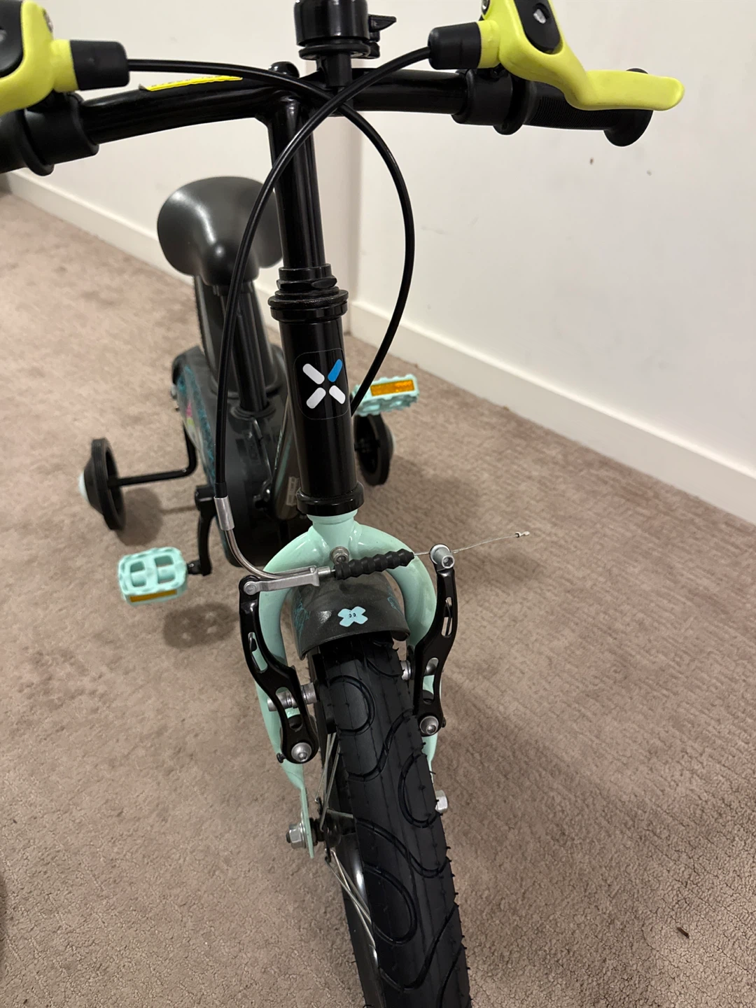 B'Twin 14-inch Kids Bike with Training Wheels - photo 5