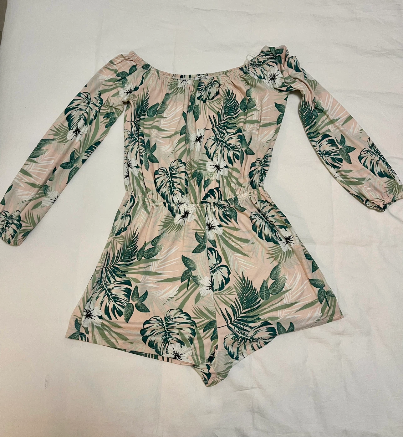 Tropical off shoulder romper