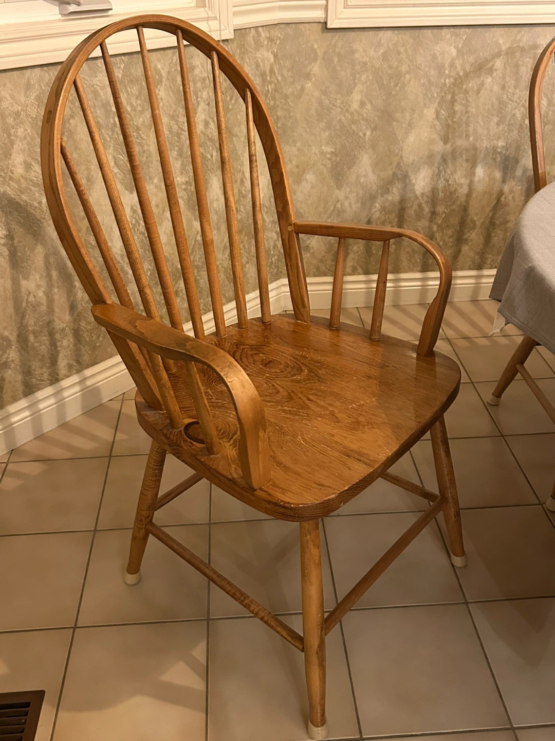 Solid Pine Pedestal Dining Set - photo 4