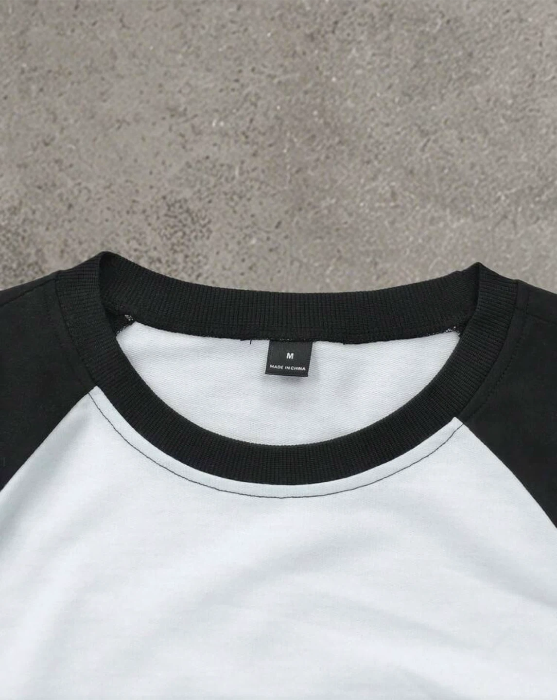 Black and white long sleeve shirt, size M - photo 3