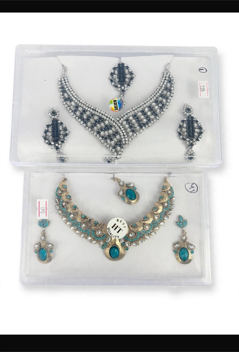 Assorted Traditional Jewellery Sets - photo 3
