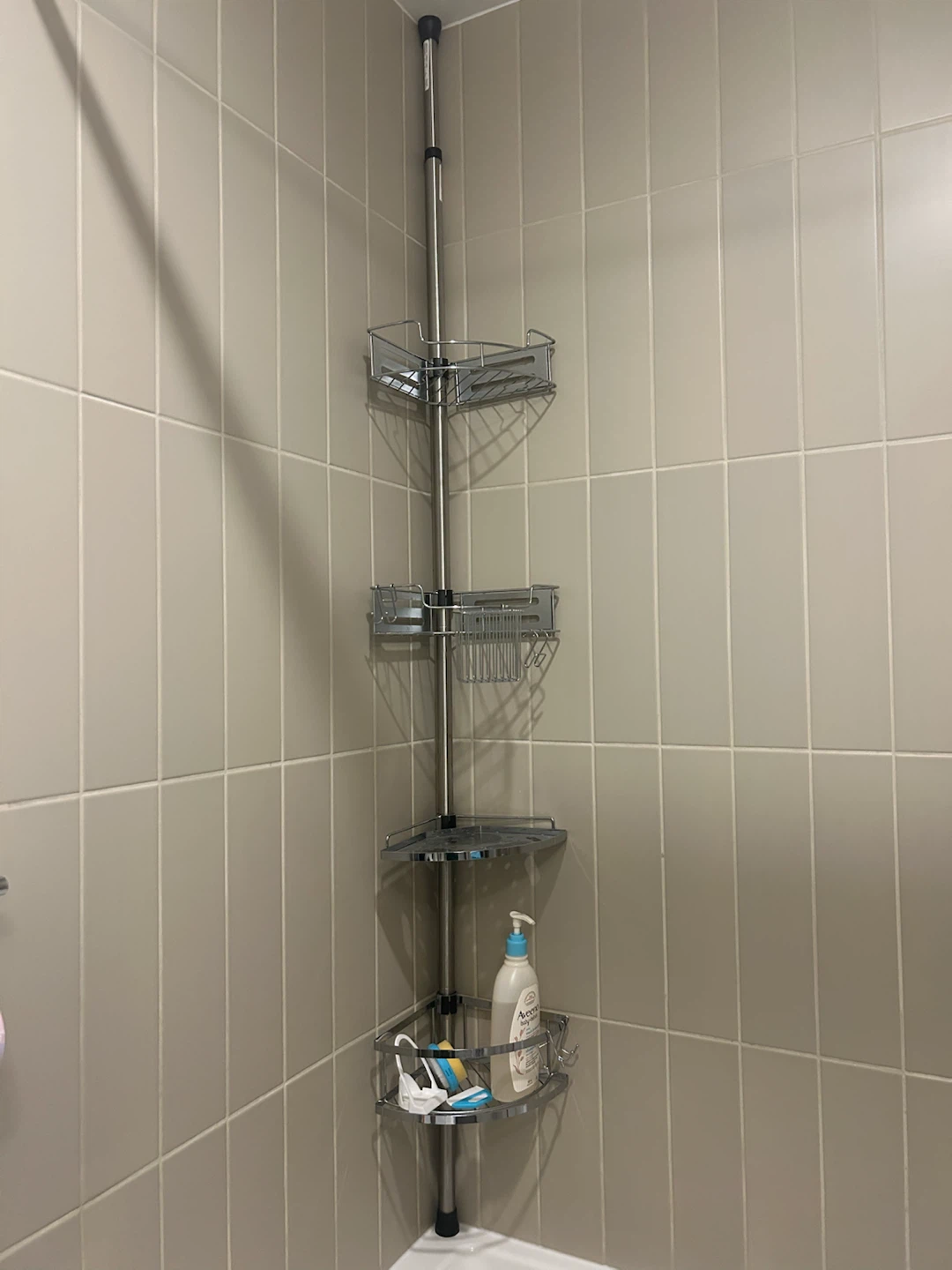 Hamitor Adjustable 4-Tier Shower Caddy
