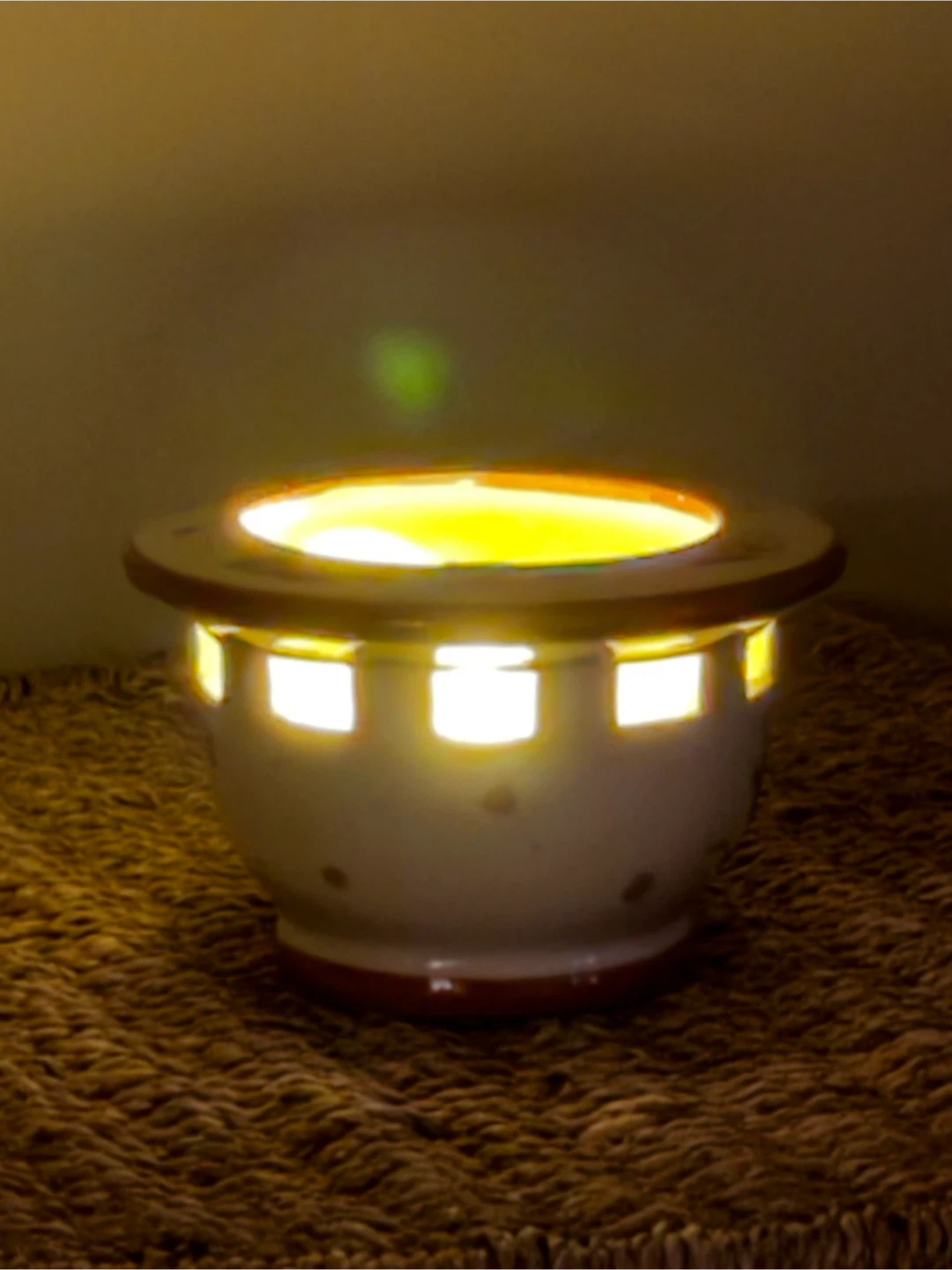 Ceramic candle holder…Glittery autumn leaves
