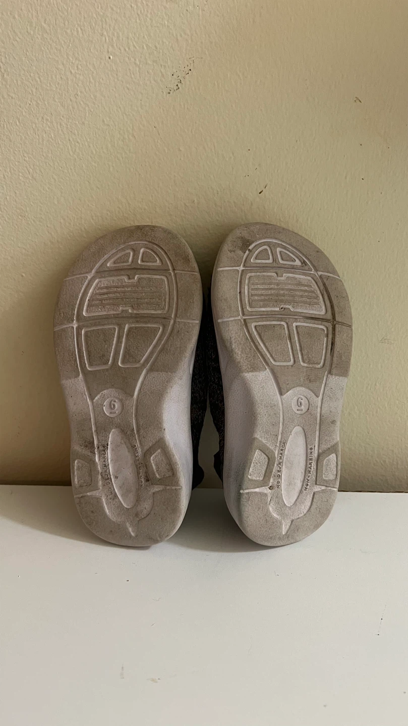 Kids Athletic Knit Sneakers - Size 6 - photo 2