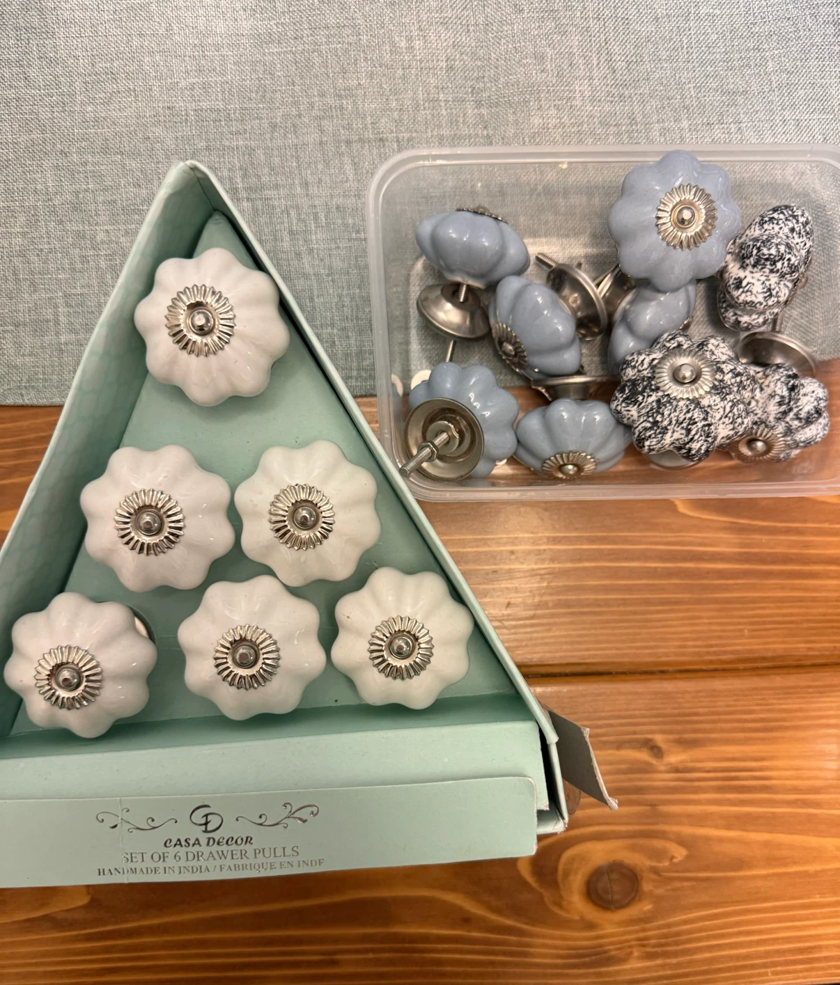 Assorted ceramic cabinet/drawer knobs - photo 2