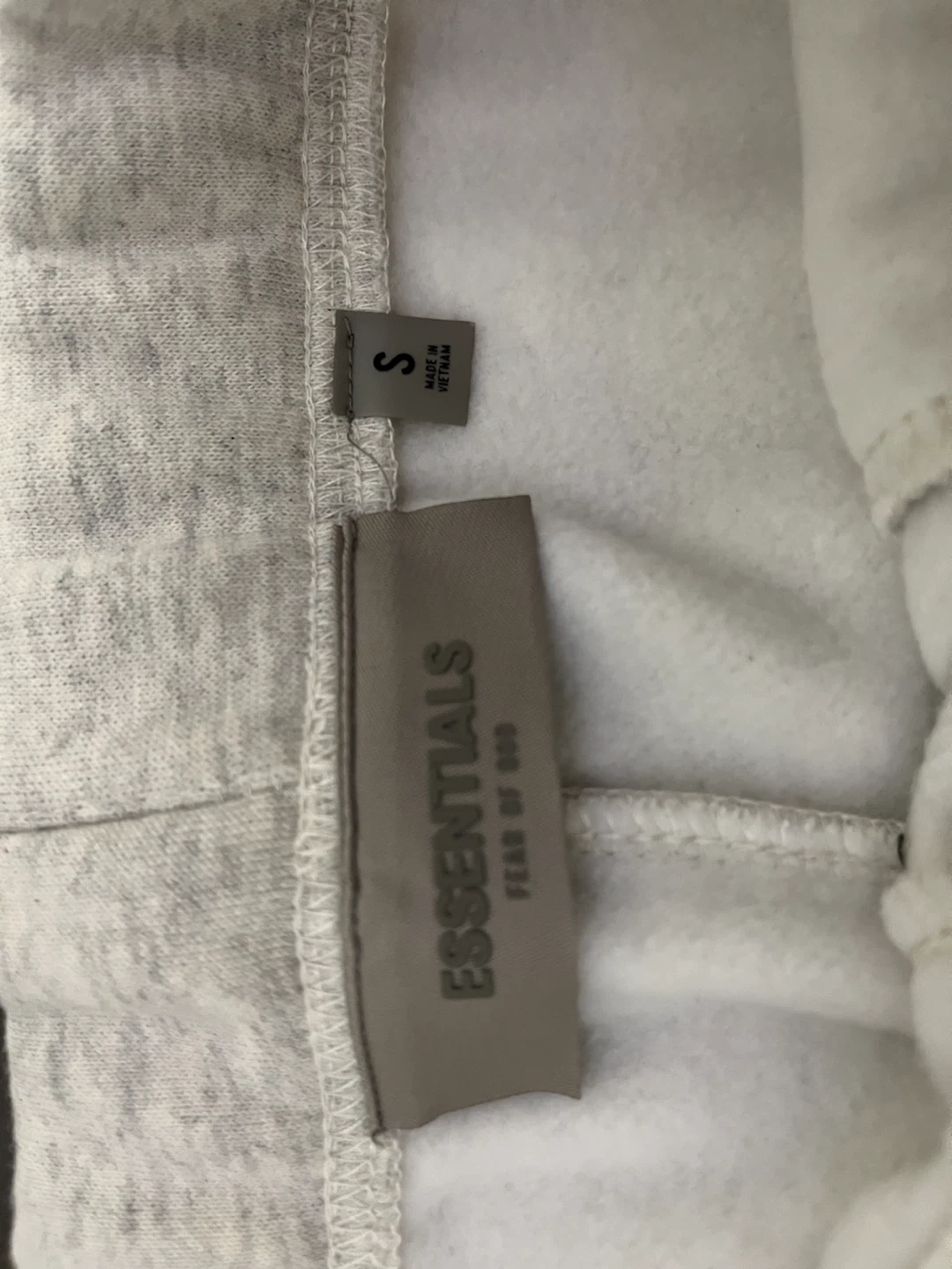 Saint Charles, fear of God shorts in white - photo 2