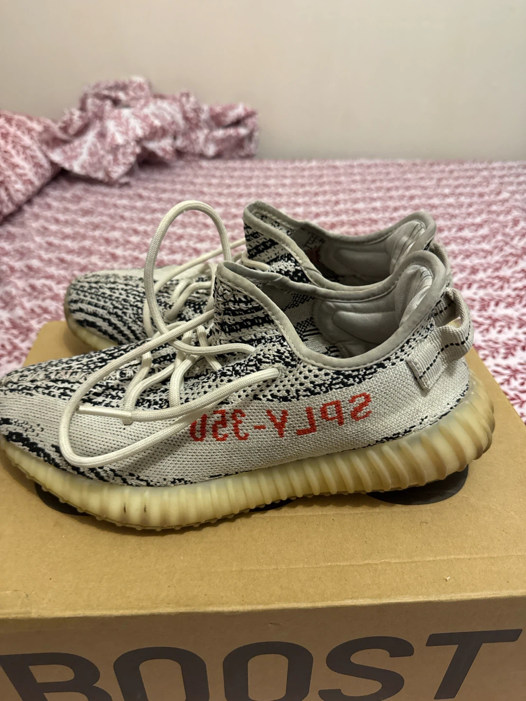 Adidas Yeezy Boost 350 V2 Zebra
