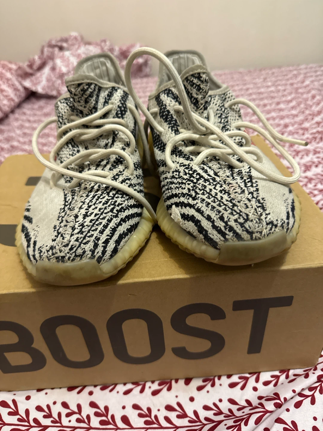 Adidas Yeezy Boost 350 V2 Zebra - photo 4