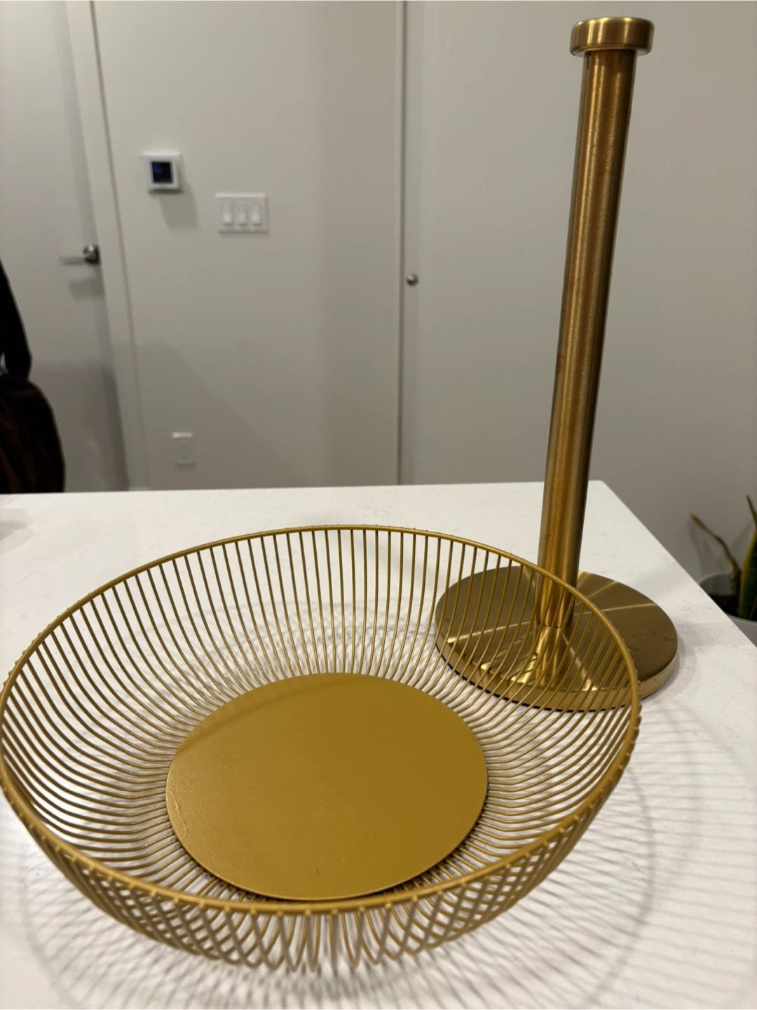 Gold Metal Paper Towel Holder and Fruit Bowl Set