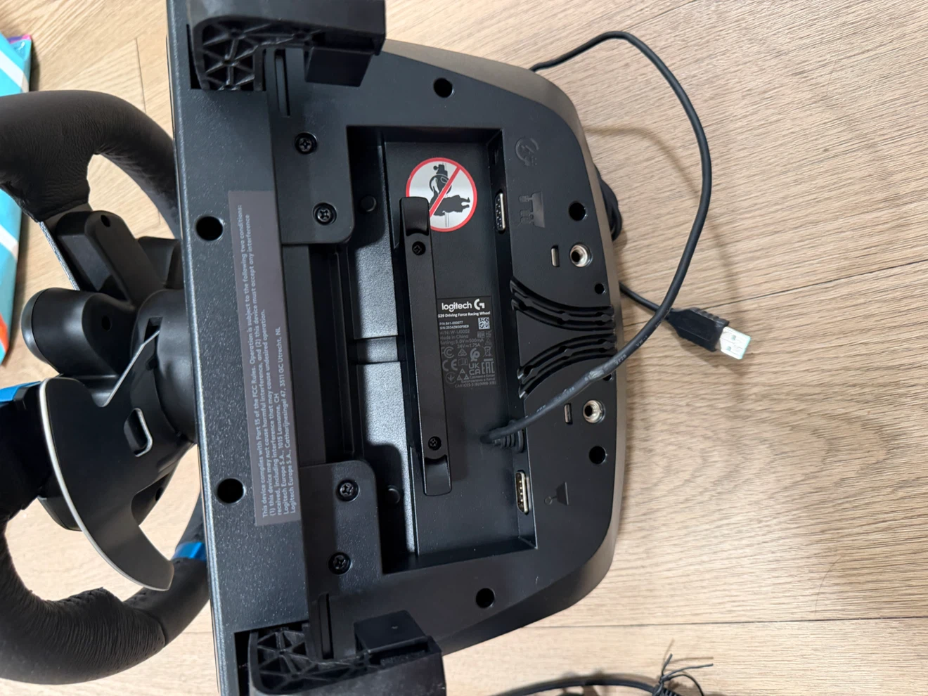 Logitech G29 Racing Wheel – Like New, Purchased June 2026 - photo 5