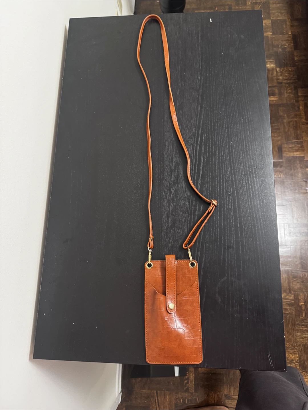 Tan Croc-Embossed Crossbody Phone Bag - photo 3