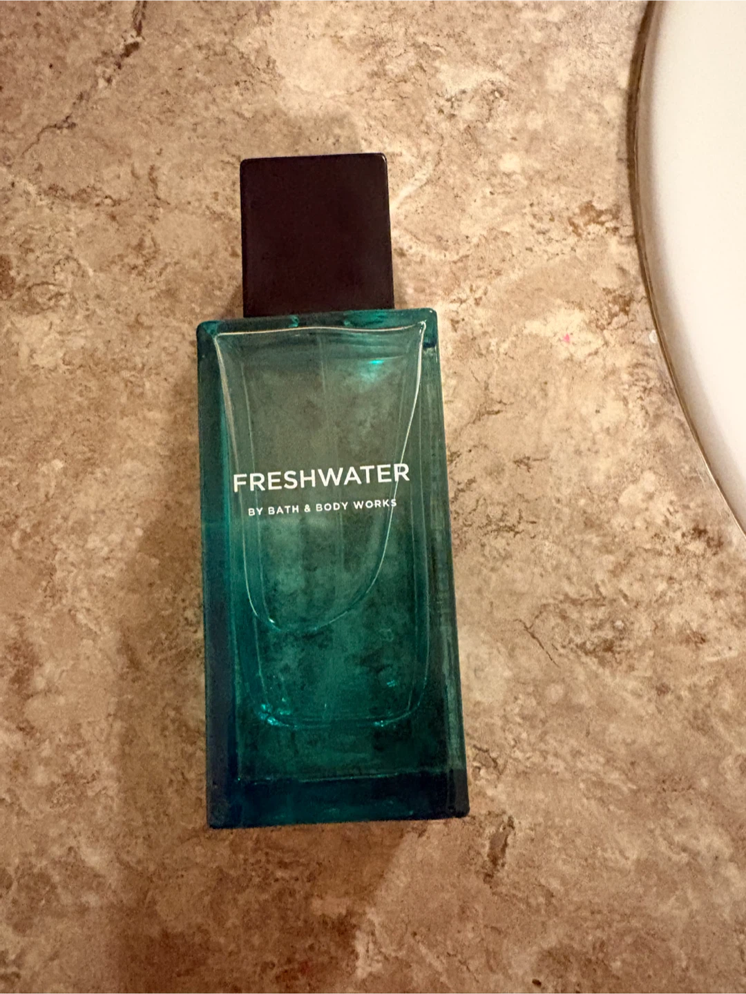 Bath & Body Works Freshwater Cologne