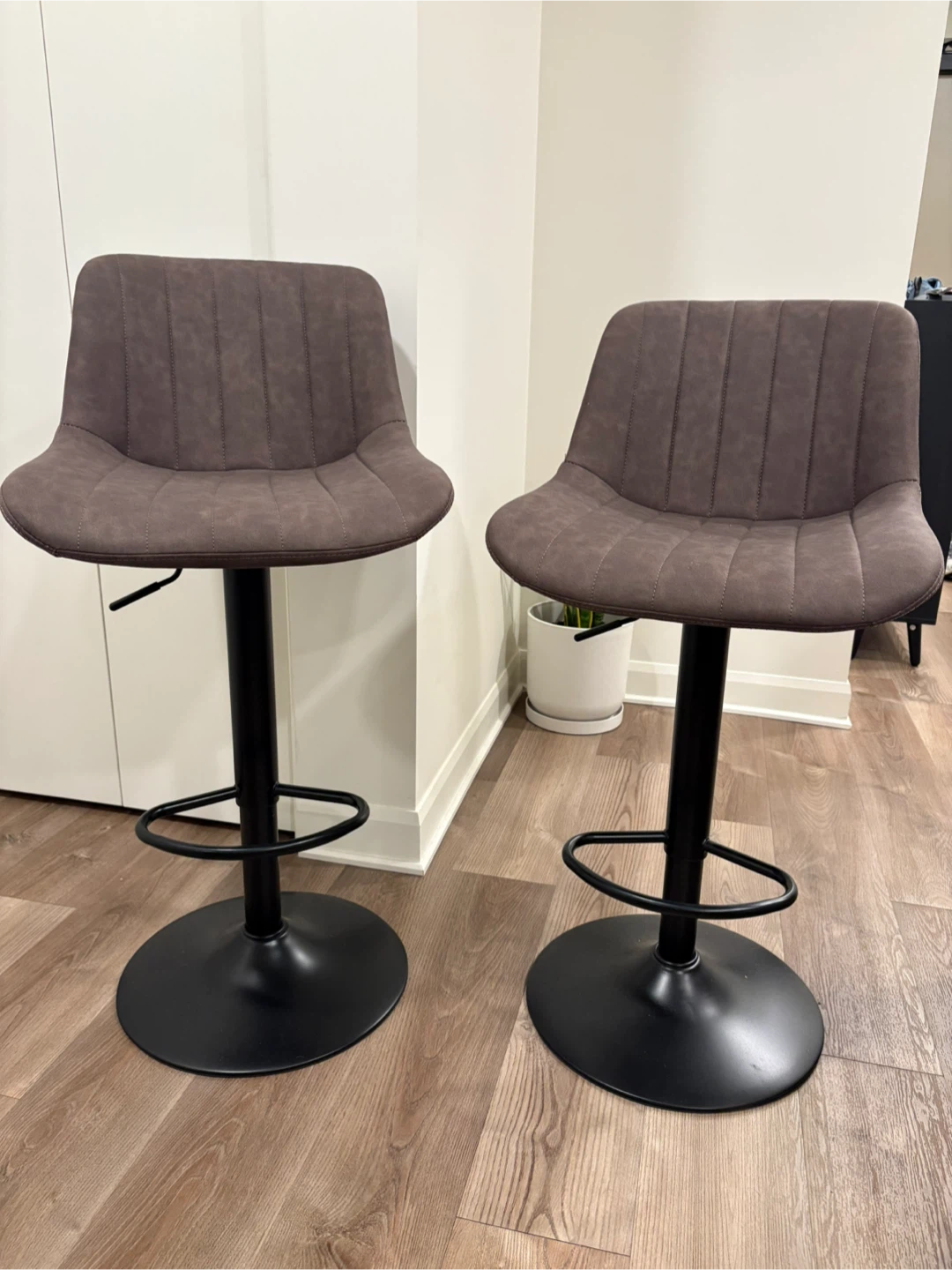 Set of Two Adjustable Bar Stools