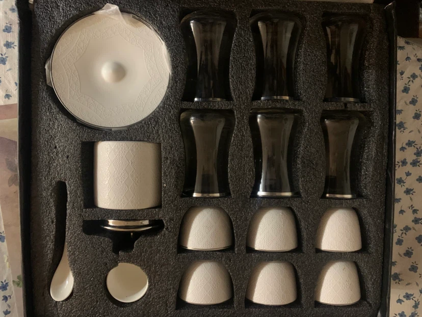 Black and White Tea Set