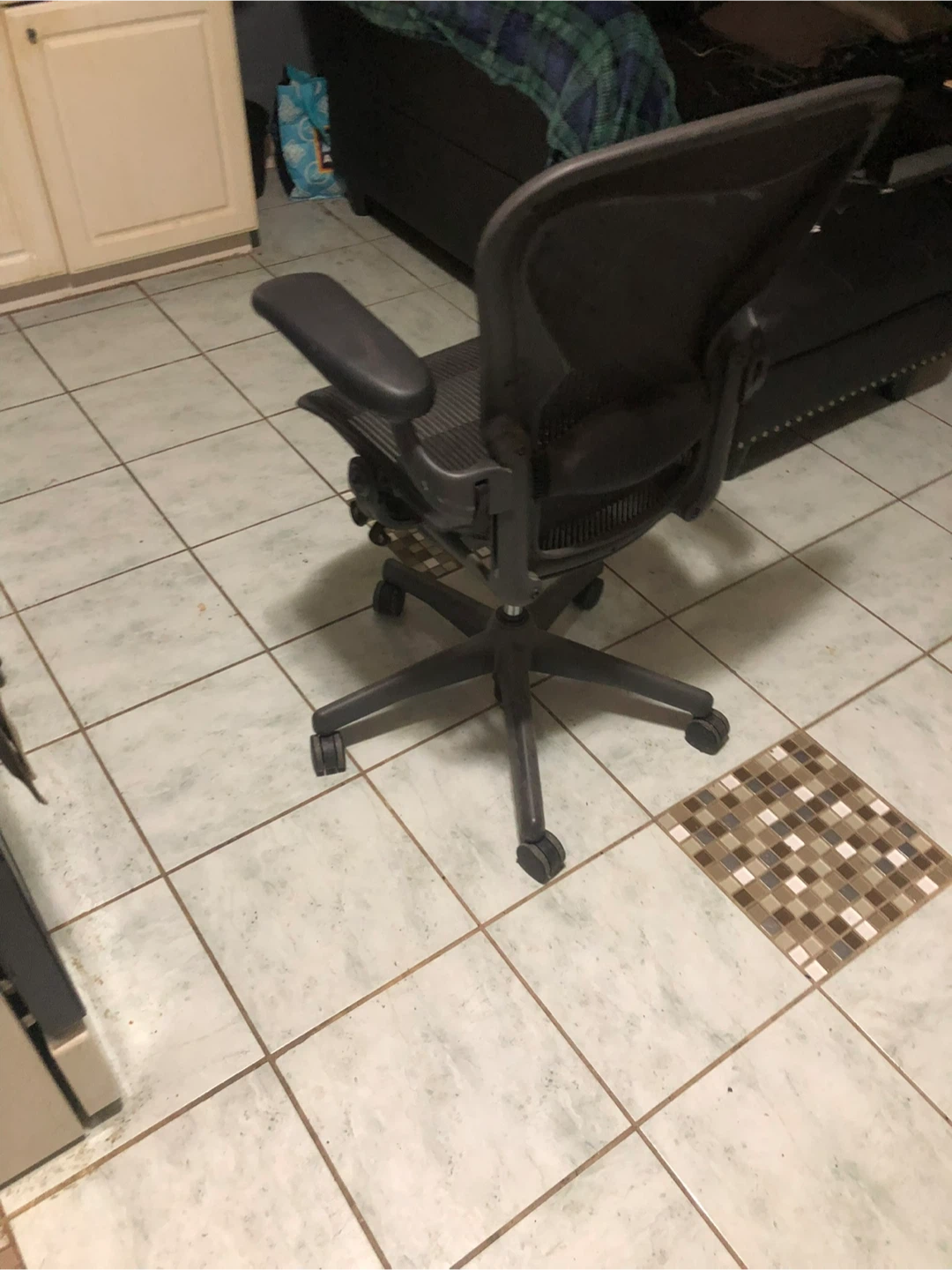 Office Chair - photo 2