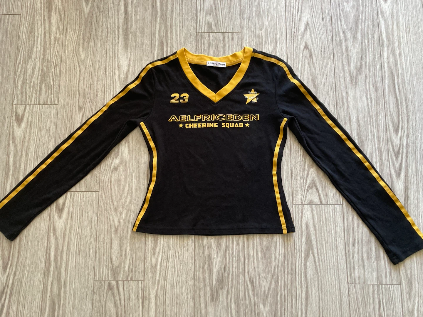 Elfric Eden Cheering Squad Long Sleeve Top