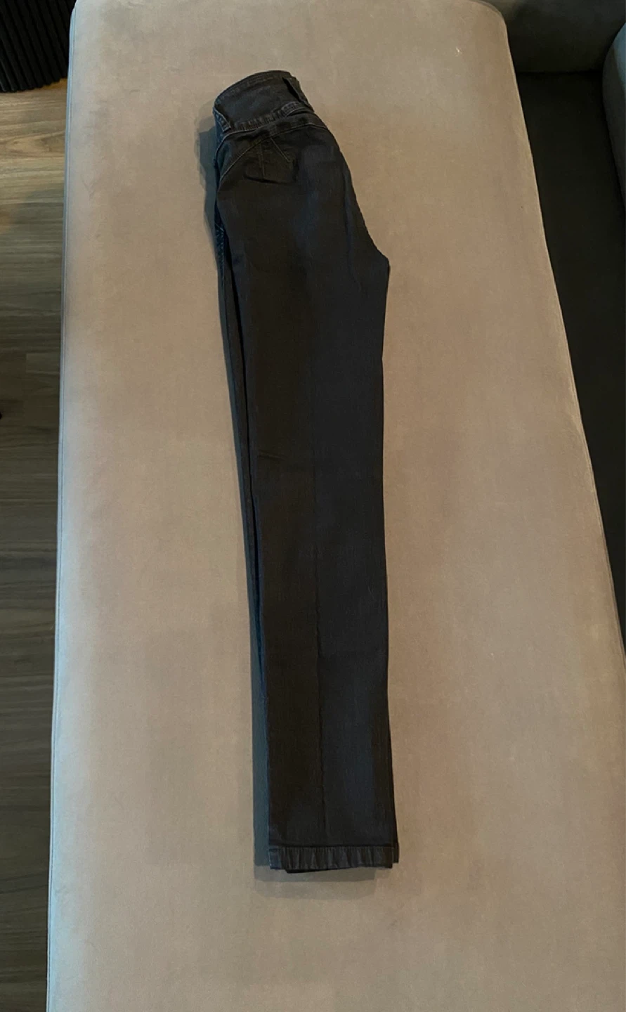 Black High-Waisted Skinny Jeans - photo 2