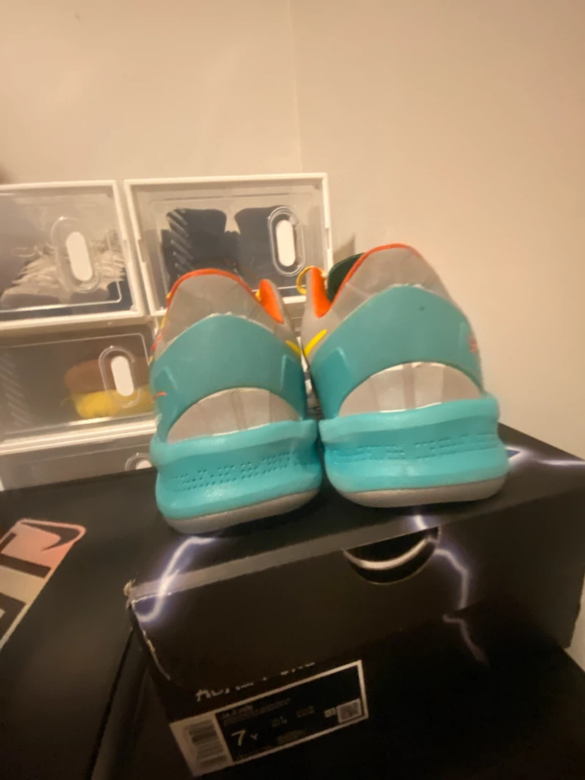 Kobe 8 Venice beach size 7 with box - photo 4
