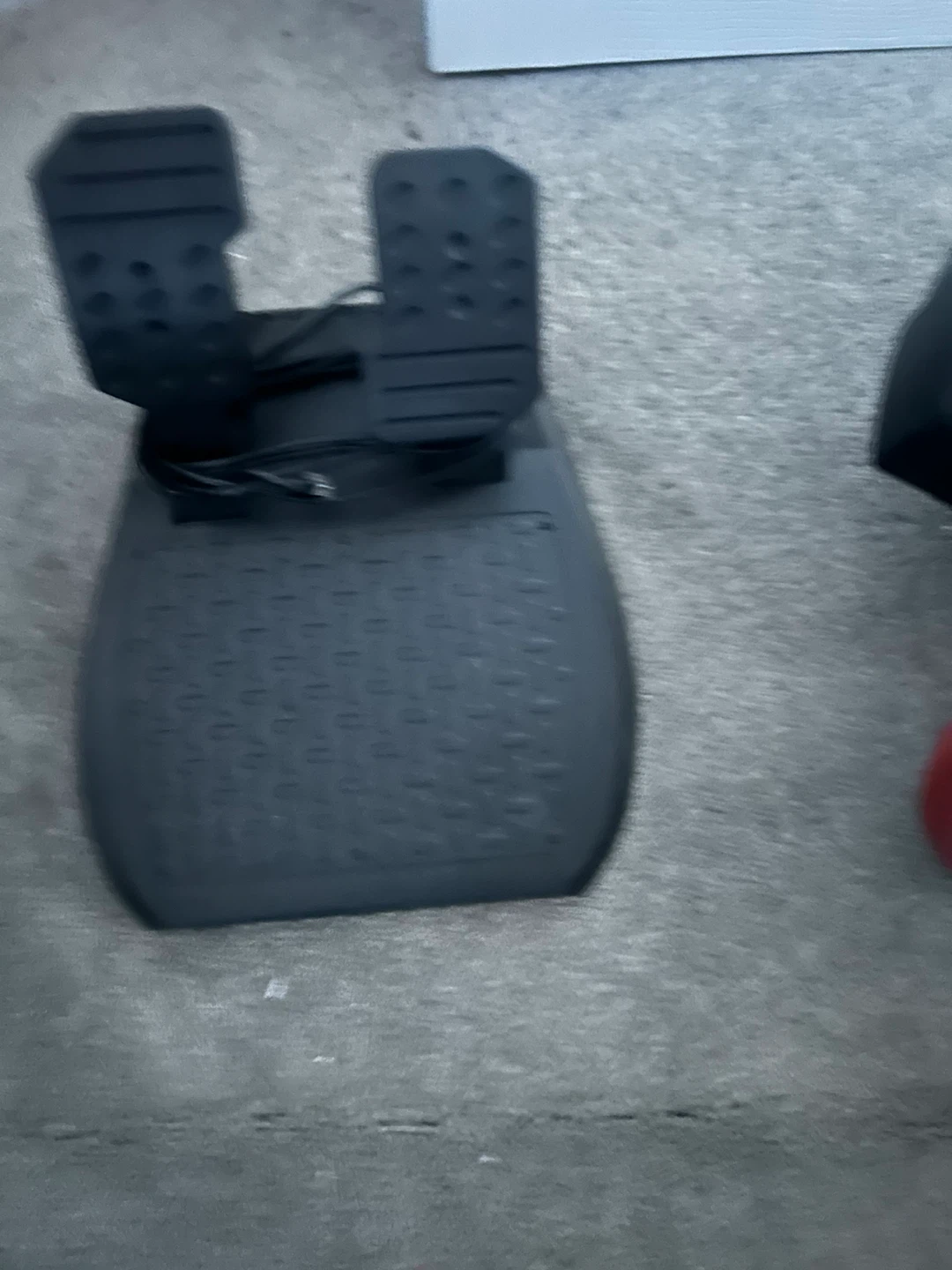 Thrustmaster Ferrari Racing Wheel and Pedals