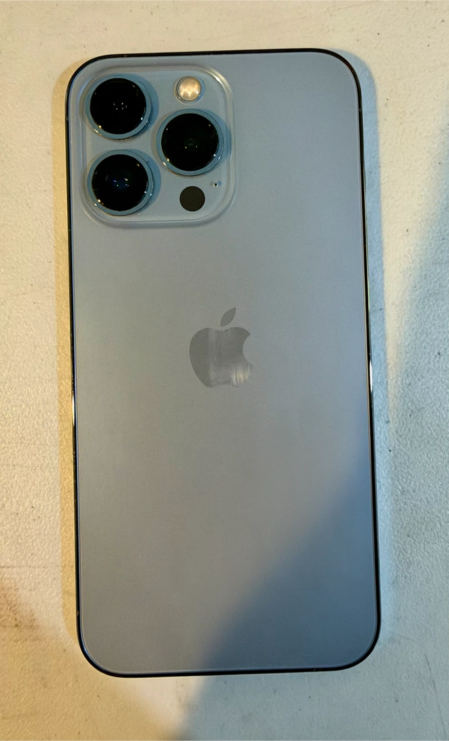 Apple iPhone 13 Pro Max Sierra Blue