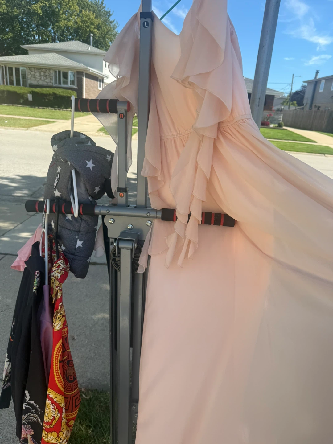 Light pink evening gown with rhinestone detailing - photo 5
