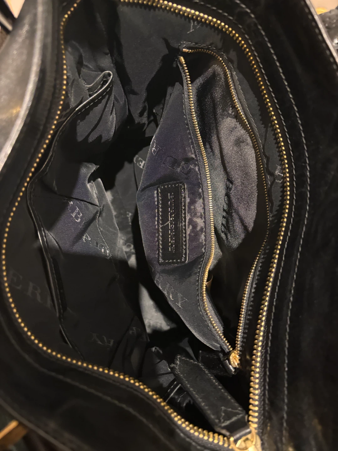 Burberry Black Leather Tote Bag - photo 2